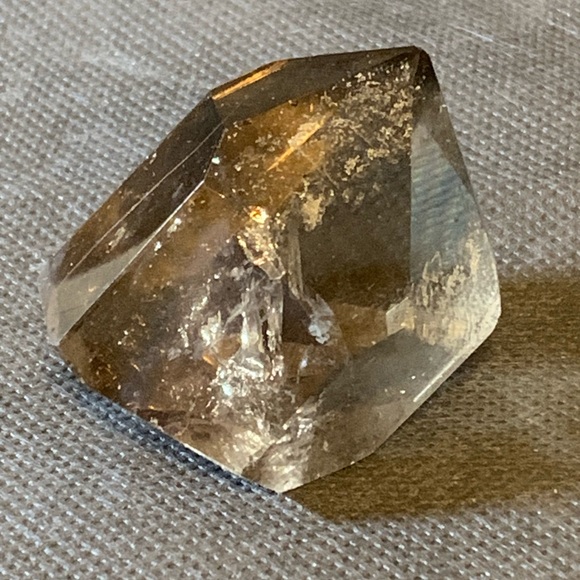 Smoky Quartz - Picture 1 of 3
